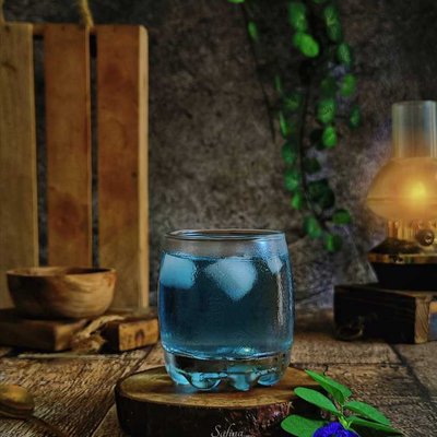 Butterfly pea flower ice