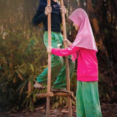 Bermain Engrang