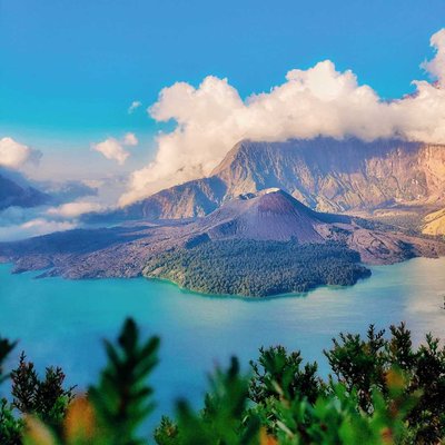 Pesona Gunung Barujari