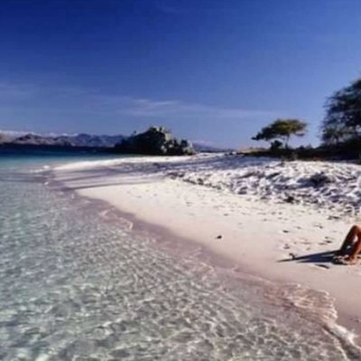 Pantai Pasir putih 