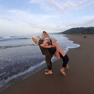 pantai pelabuhan ratu Sukabumi