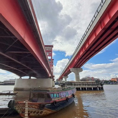 jembatan Ampera
