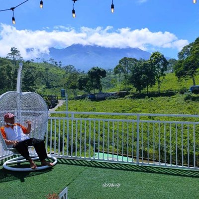 Green Yard resto