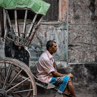 Waiting for a Customer