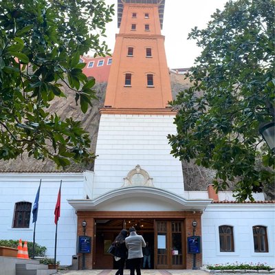 Tarihi Asansör
