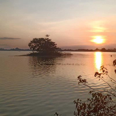 Pesona Waduk Mulur