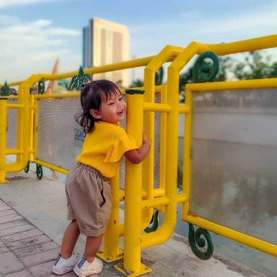 Si Kuning Ceria