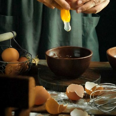 TELUR