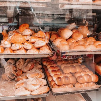 DELISH PASTRIES