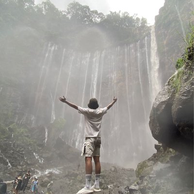 air terjun tumpak sewu malang