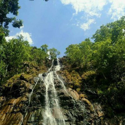 Bee Falls......Pachmarhi 🌊