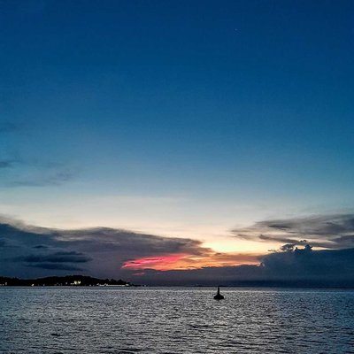 antara senja dan malam