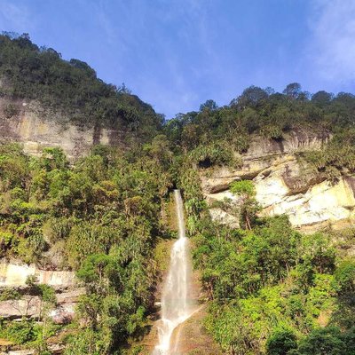 AIR TERJUN LEMBAH HARAU