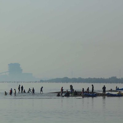 Pantai Kejawanan Cirebon