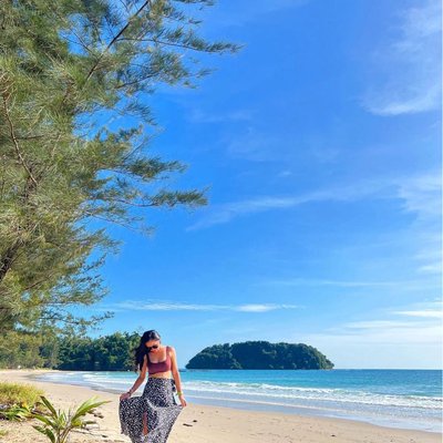 Kelambu Beach