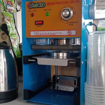 mesin cup Sealer