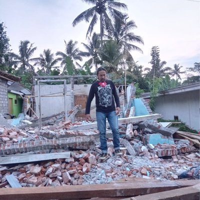 kondisi saat ini di lokasi gempa jawa timur kab malang. badai pasti berlalu🤗semangat terus my father and friends💪🏻