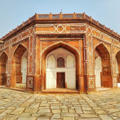 Here's to the marvels that time has bestowed 'Humayun Tomb'