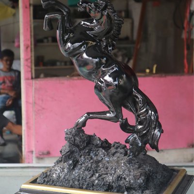 seni pahat dari Batu bara