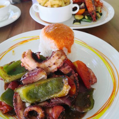 Octopus on plate