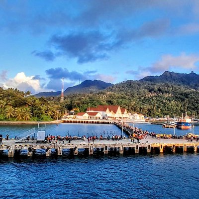Pelabuhan Kecamatan Serasan