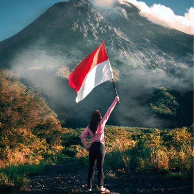 MAHAGURU MERAPI