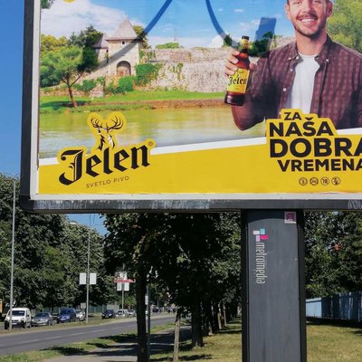 When your face appears on bilboard😁