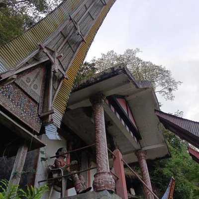 Tau Tau Toraja