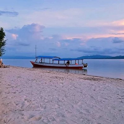 Pulau Bokori
