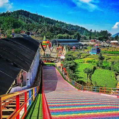 Rainbow Slide