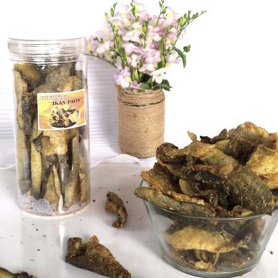 KRIPIK KULIT IKAN