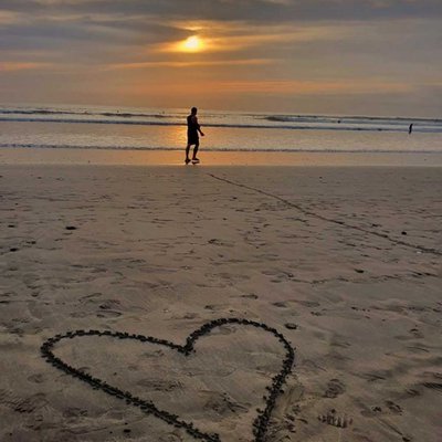 Sunset di pantai Kuta