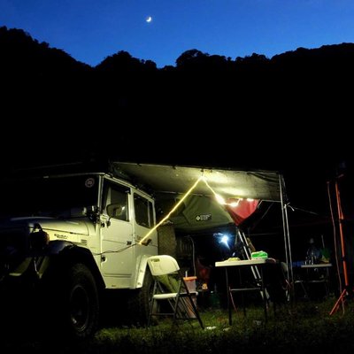 Hardtop dan blue hour