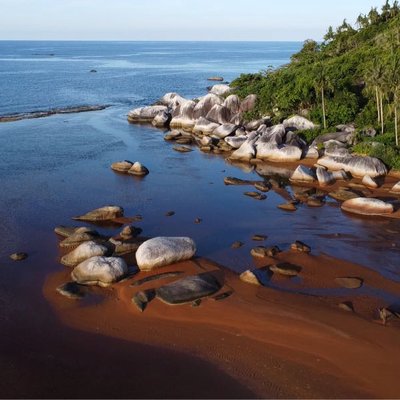 Pantai Pasir Merah