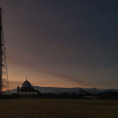 fajar Pagi di bulan agustus 