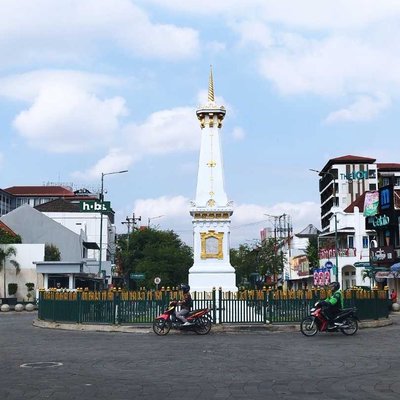 TUGU YOGYAKARTA