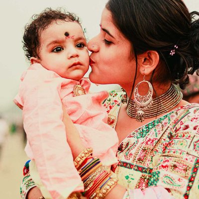 Capturing the purest moments of love and innocence 💕