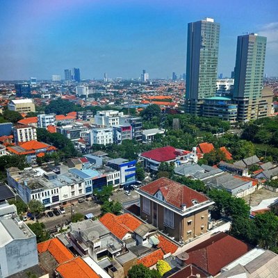 Pemandangan dari Hotel Santika, Gubeng