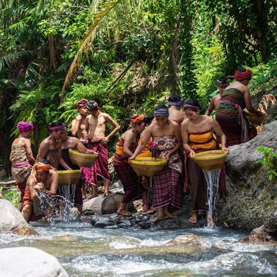 Bisoq Meniq Culture 
