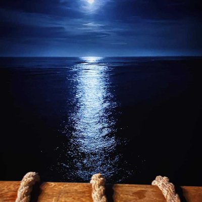 Blue moon at KiudKad 