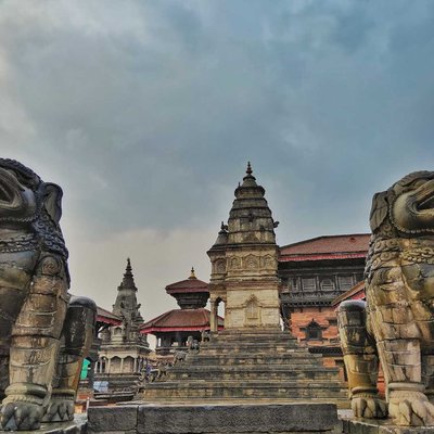 Lions guarding Bhaktapur Durbar Square 🇳🇵