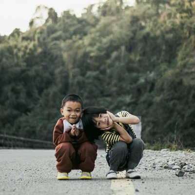 The happy kids 