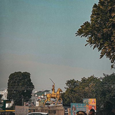 Gol Chauraha Raebareli 