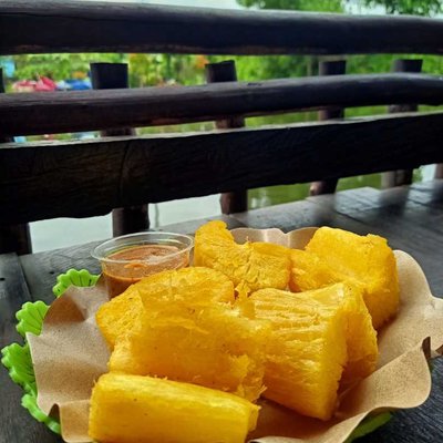 Singkong Goreng