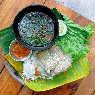 Nasi Ayam Hainan by Pawon Tempuran