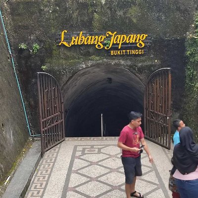 LUBANG JEPANG di Kota Bukittinggi