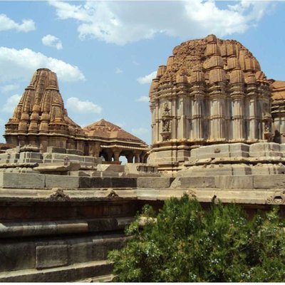 SAAS BAHU TEMPLE 