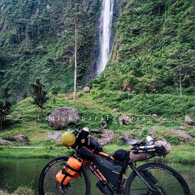 CURUG CITAMBUR
