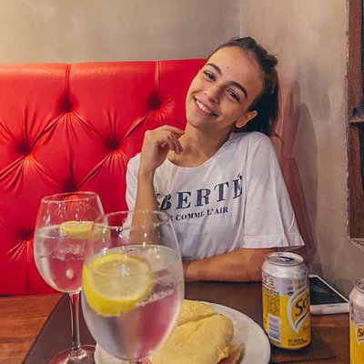 Gin tonic😋