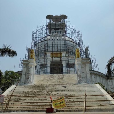 Dhabalgiri Shiva Temple Under construction, Odisha 